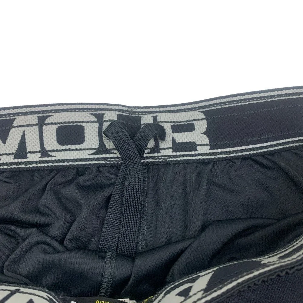 Under Armour Loose Fit Dri-Fit Athletic/Workout/Active Shorts Men's Size Small